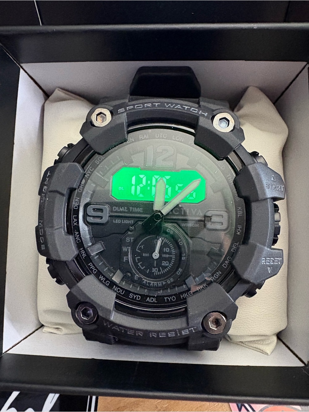 Invicta - Activa Vextron 52mm